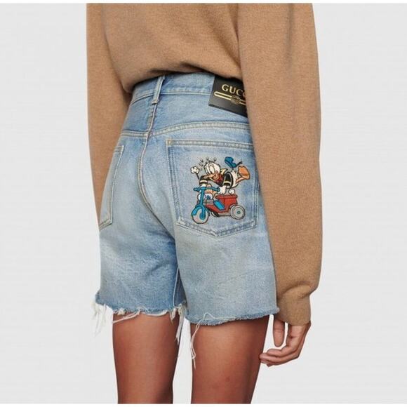 NWT Gucci Donald Duck Denim Shorts Size 38 - Picture 2 of 15